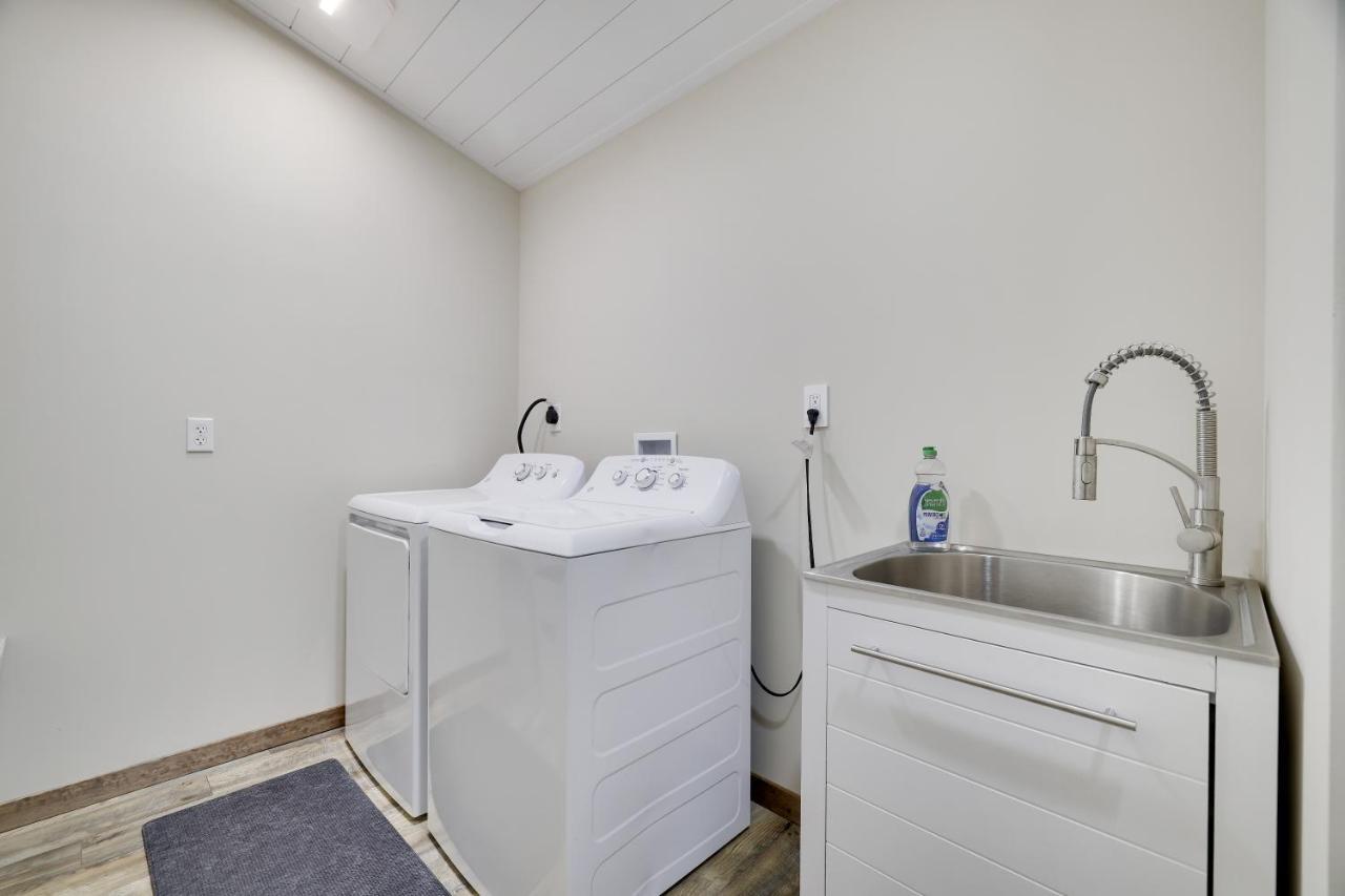 Whiskey Pines Retreat! Single Level Home, Outdoor Firepit, Ac, Bbq! Sleeps 9 In Lake Harmony! Экстерьер фото